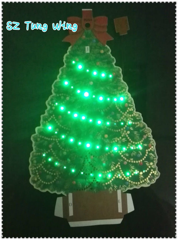 L'arbre de Noël a formé le module de clignotant de LED, module enregistrable de voix pour les cartes de voeux 1